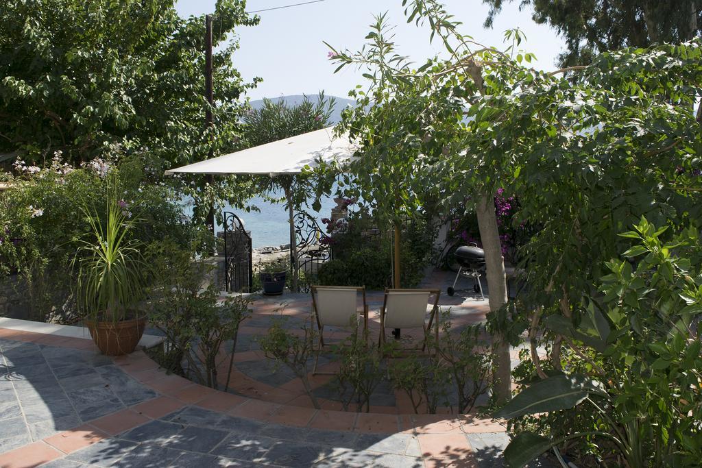 Roditses Beach Sea Front Apartments Samos Town Zewnętrze zdjęcie