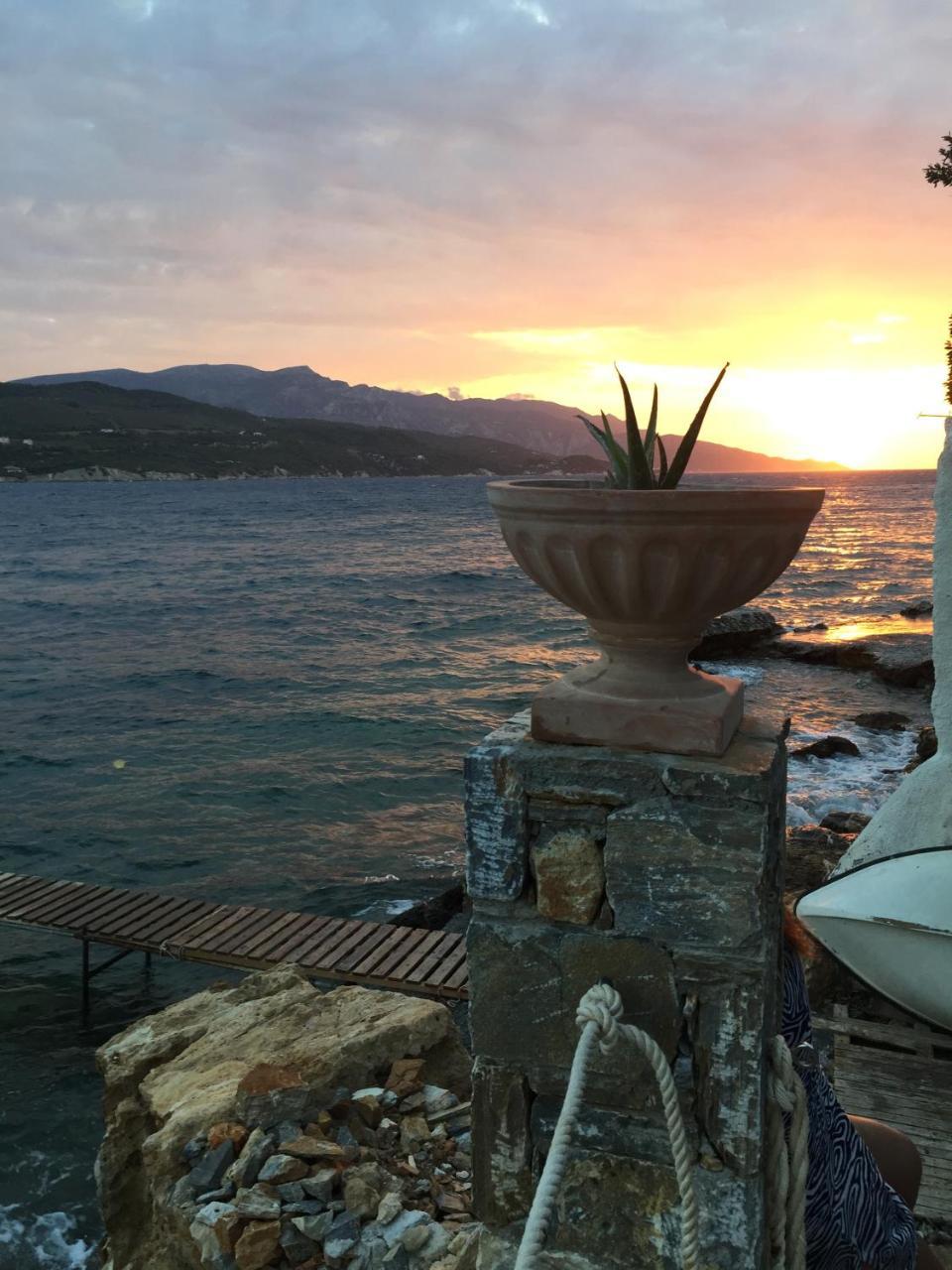 Roditses Beach Sea Front Apartments Samos Town Zewnętrze zdjęcie